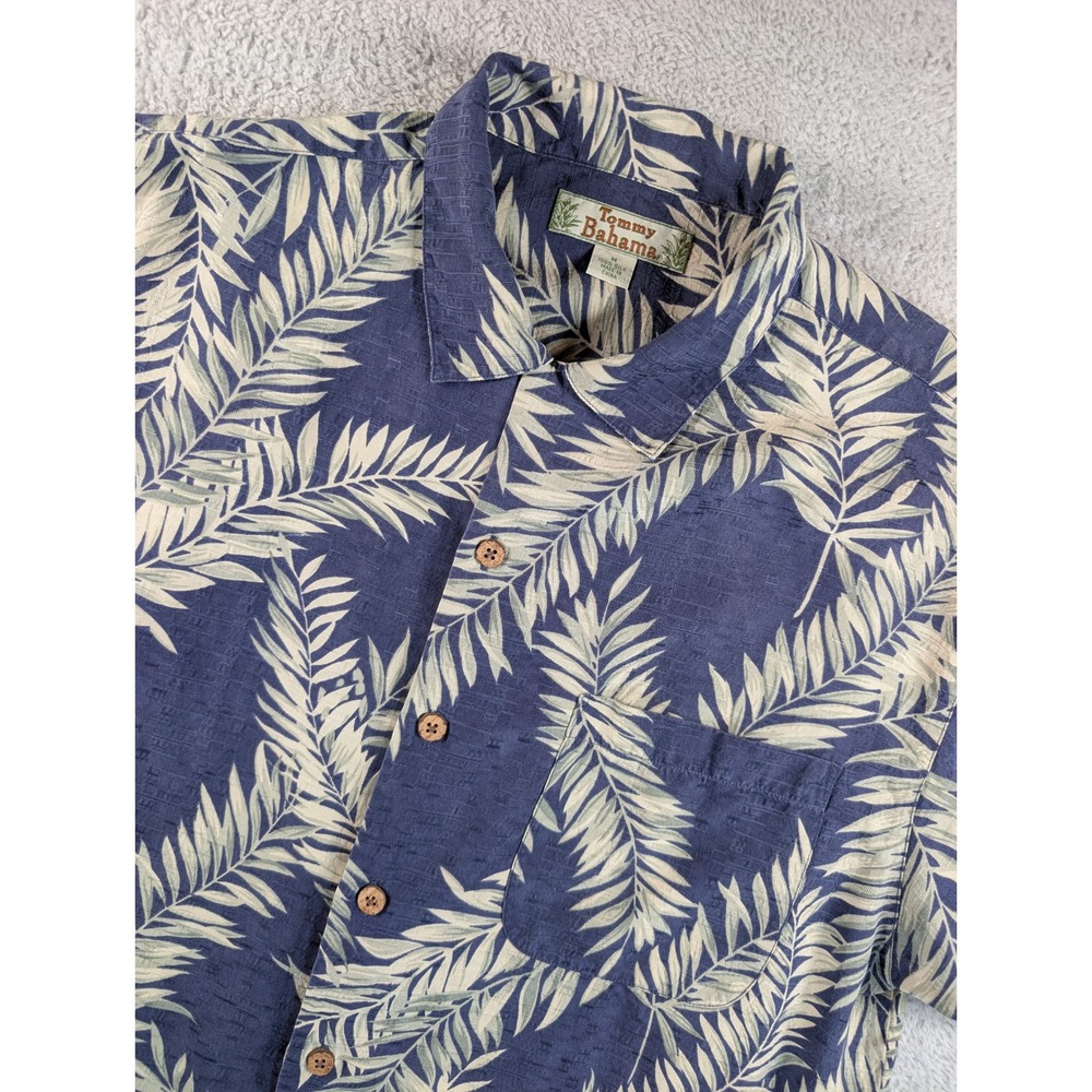 Tommy Bahama Mens Medium Blue Silk Palm Leaf Print Short Sleeve Camp Shirt